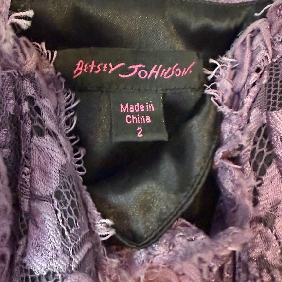 Betsey Johnson Dress Size 2 - Picture 3 of 3
